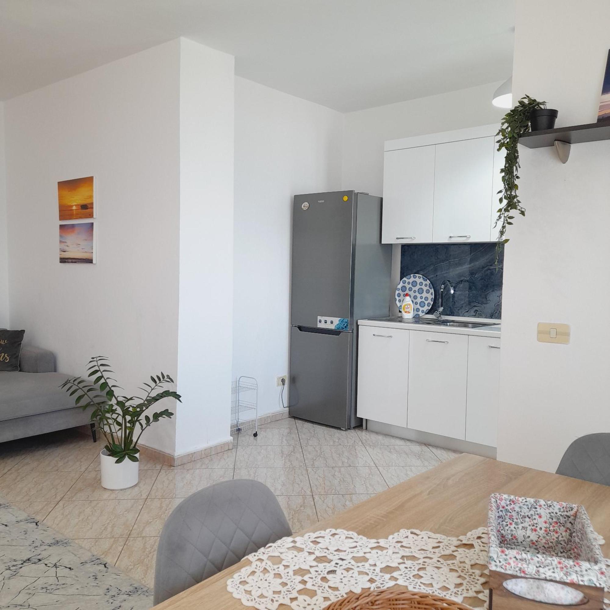 Apartment Port View Durres