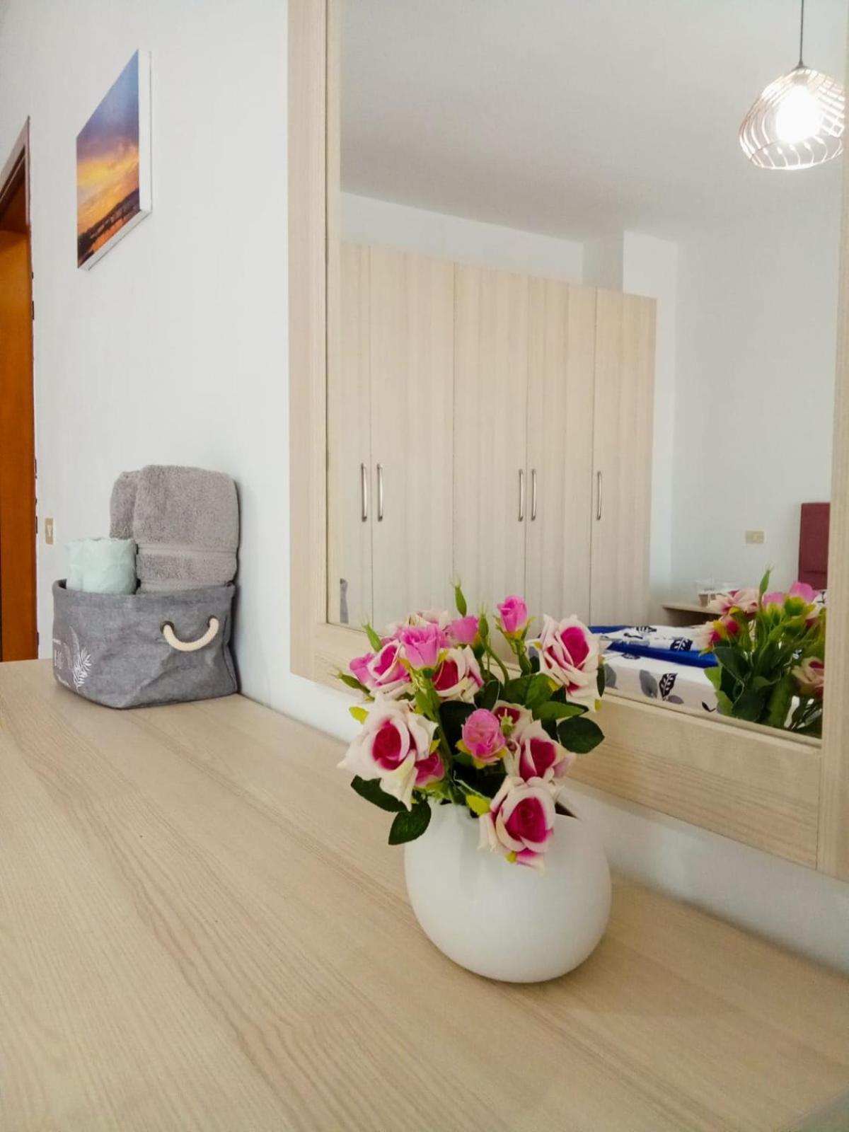 Apartment Port View Durres